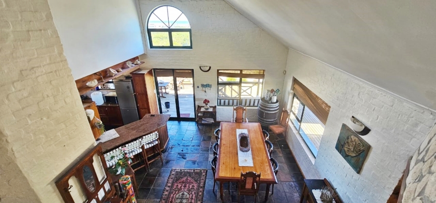 To Let 4 Bedroom Property for Rent in Suiderstrand Western Cape